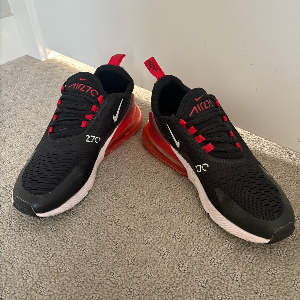 Nike Air Max 270 women Black and Red Shoes